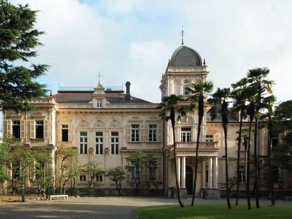 Former_Iwasaki_estate
