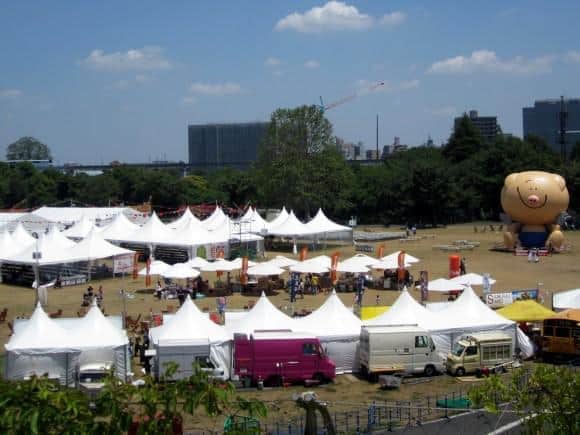 The event stage for the outer park