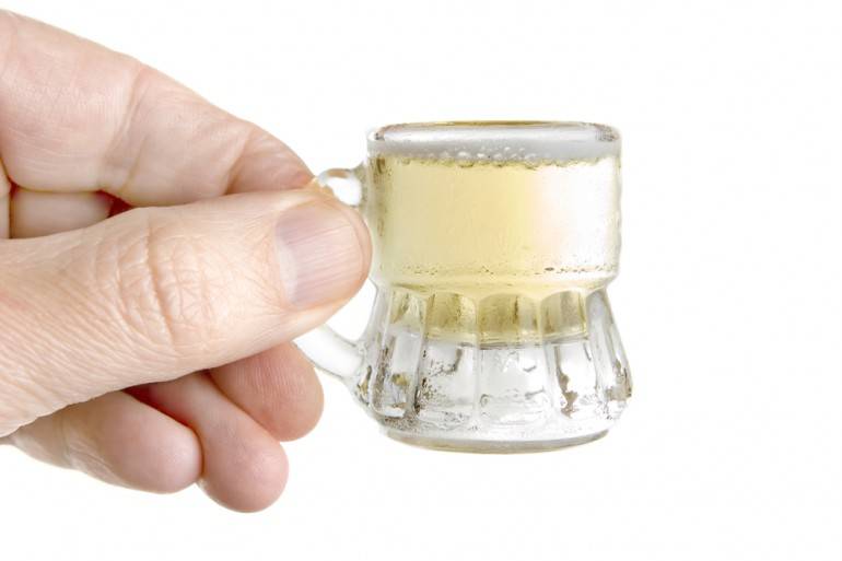 Tiny beer image via Shutterstock.