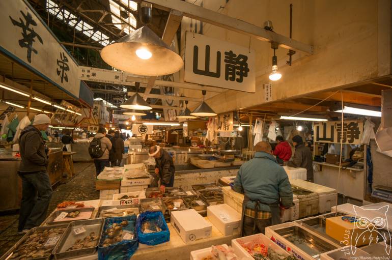 Tsukiji pic by Aaron G, used under a Creative Commons licence.