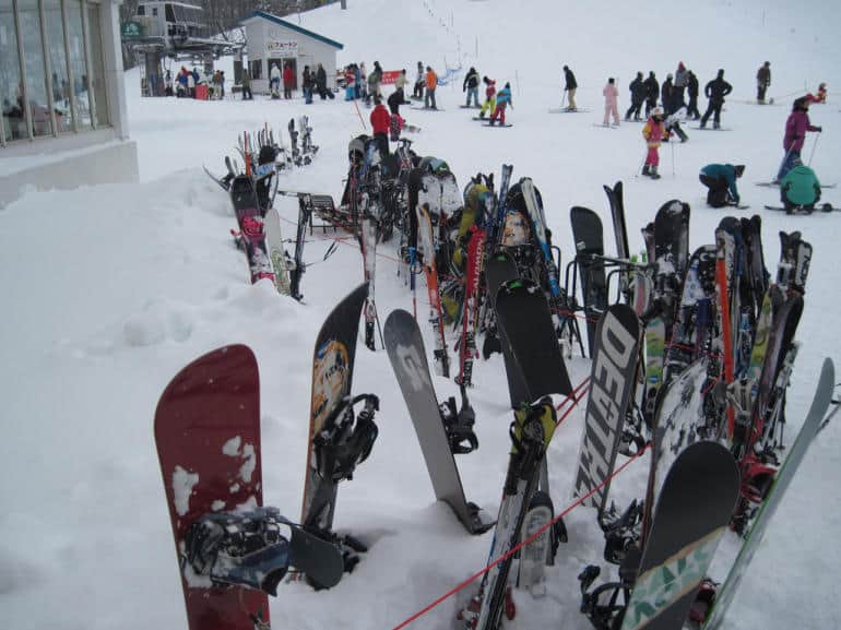skiing and snowboarding near Tokyo
