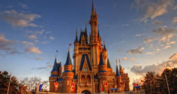 cinderella's castle tokyo disneyland