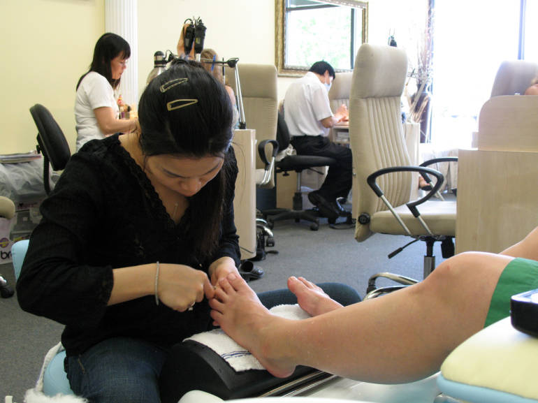 Nail salons in tokyo