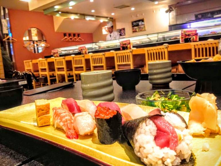 cheap sushi restaurants in tokyo