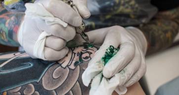 getting a tattoo in Japan