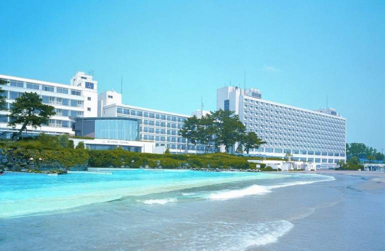 Oiso Long BeachPool