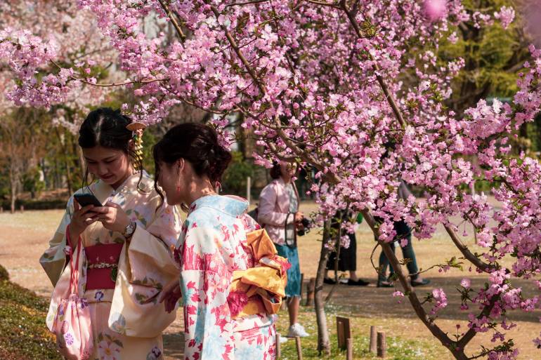 Asakusa Kimono Girls