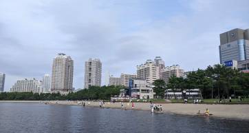 A view of Odaiba Marine Park