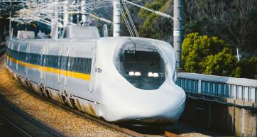 tokyo to osaka bullet train