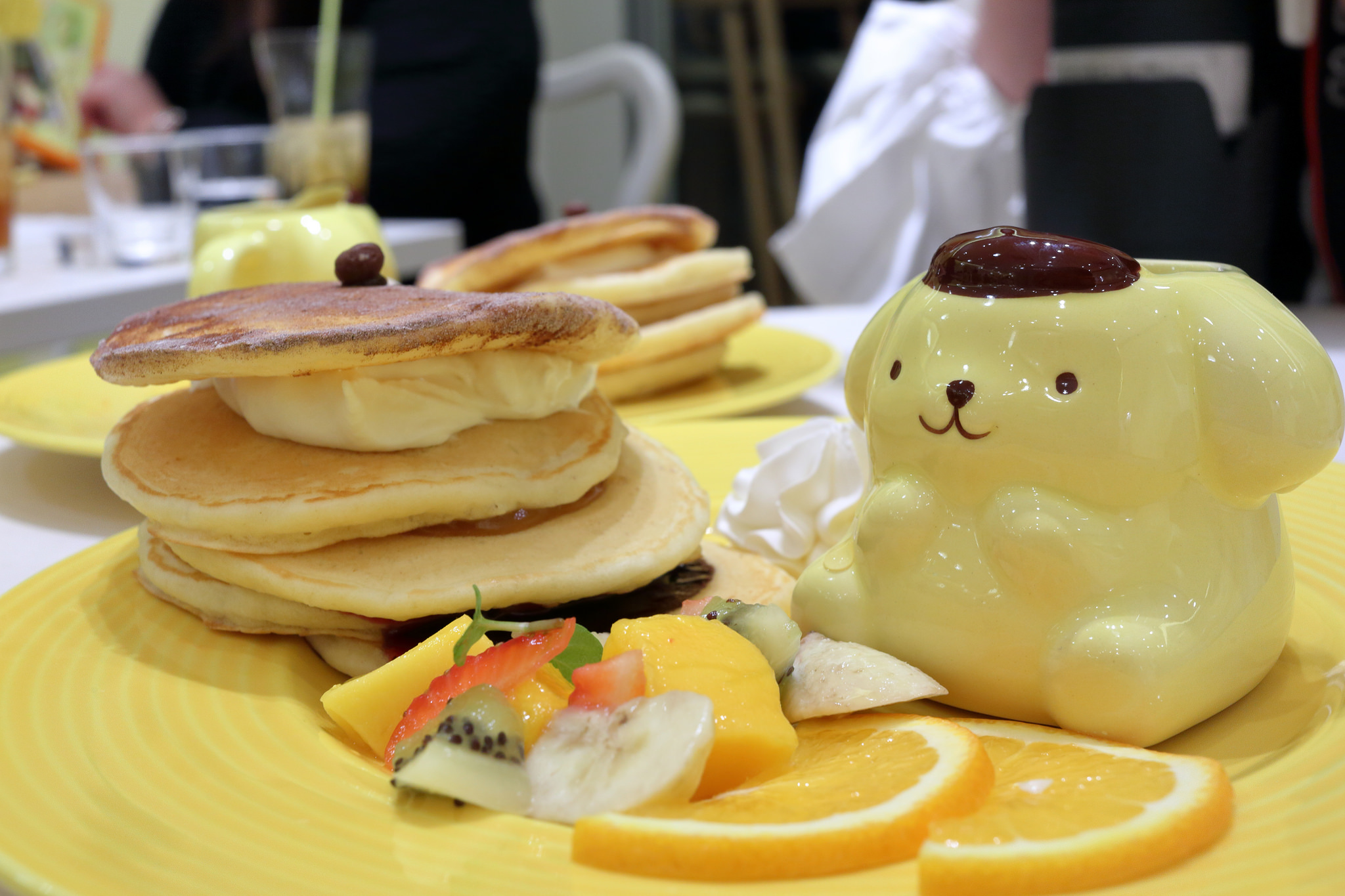 Japanese Snacks Look Kawaii At The Pompompurin Cafe! - TokyoTreat Blog