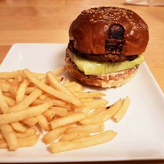 Tokyo Food Delivery Services 