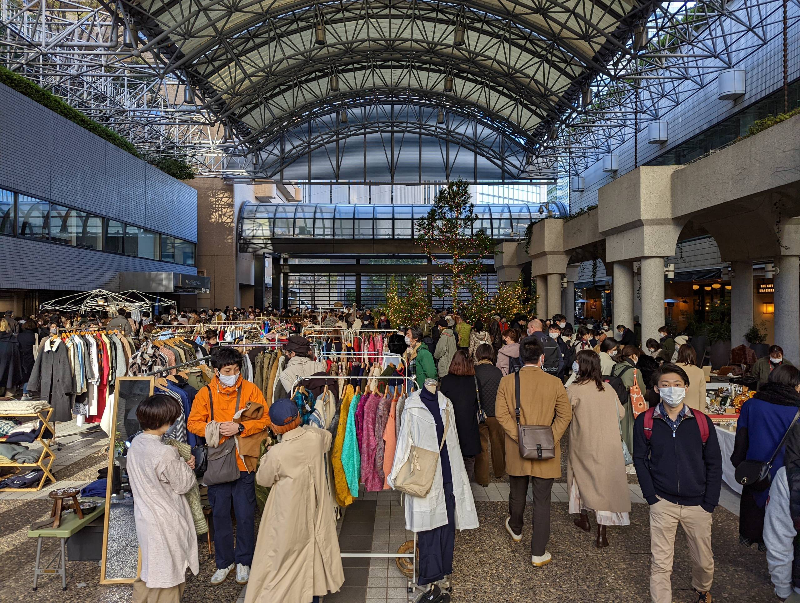 Akasaka Antique Market in Ark Hills, 27th Aug, 2023 | Tokyo Cheapo