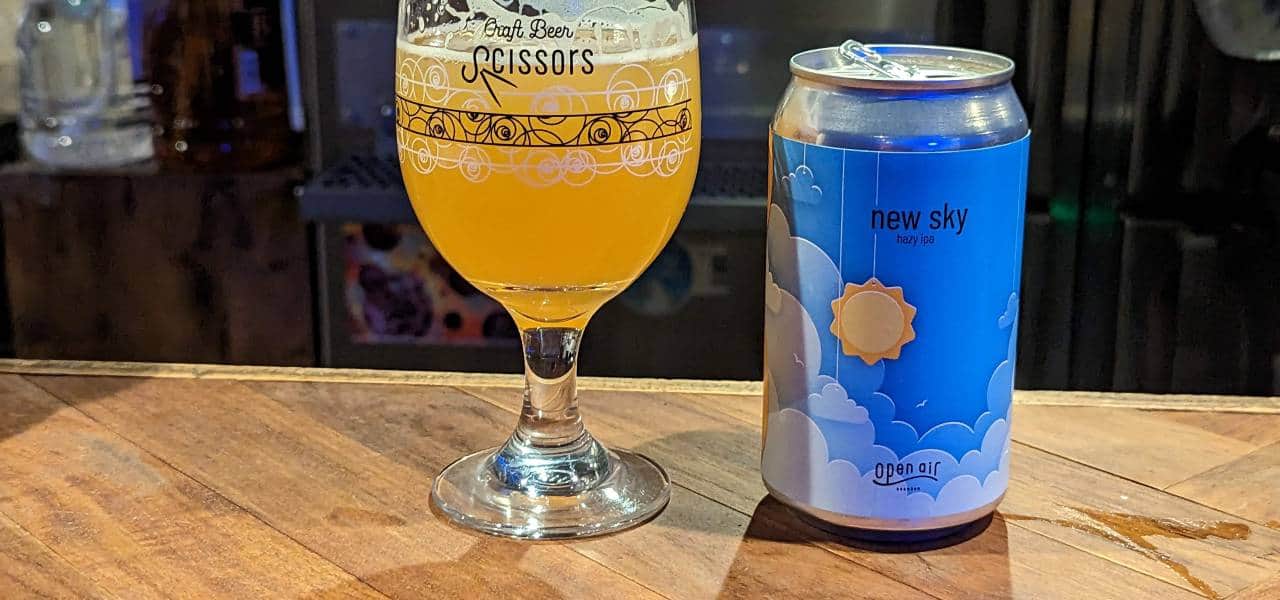 Craft Beer Scissors Ikejiri Ohashi Craft Beer Bar in Ikejiri Tokyo