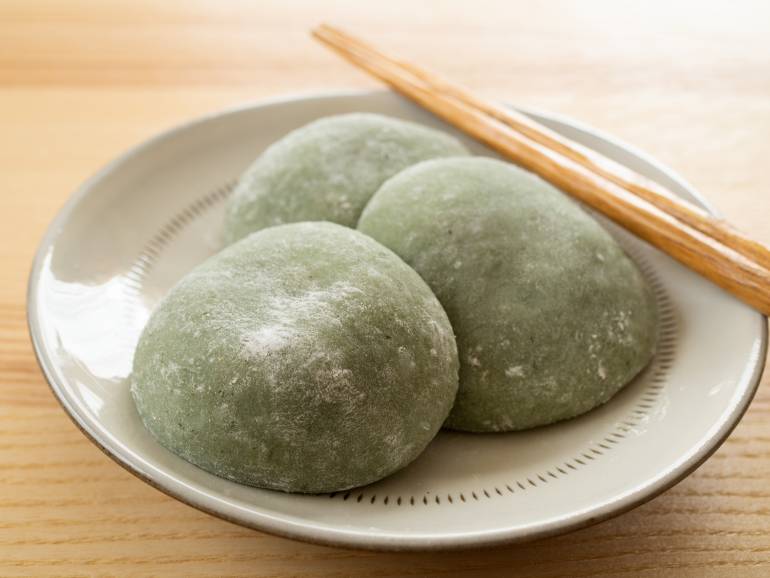 Japanese Mugwort Rice Cake
