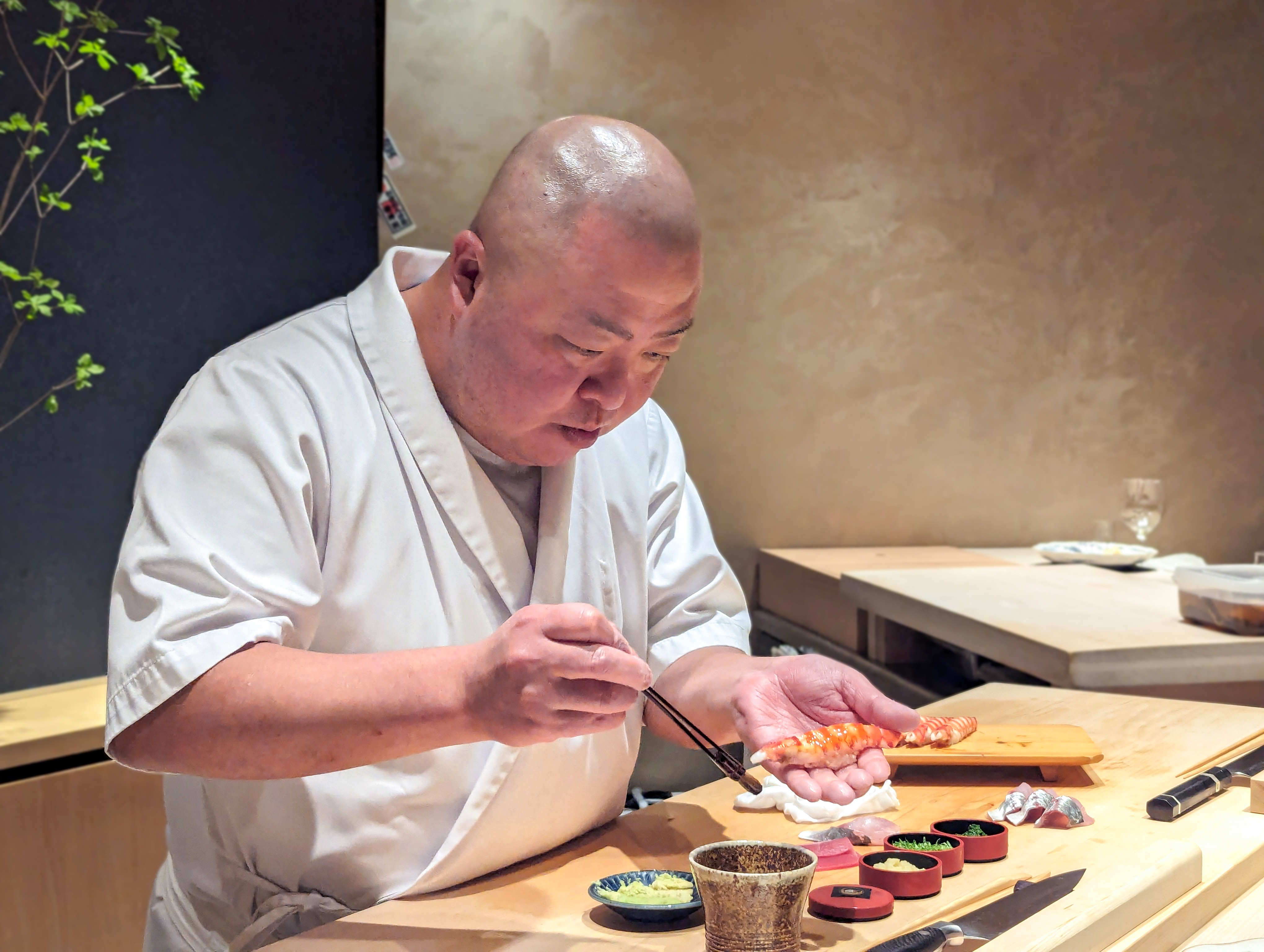 Sushi Oumi - Sushi Restaurant in Chiyoda | Tokyo Cheapo