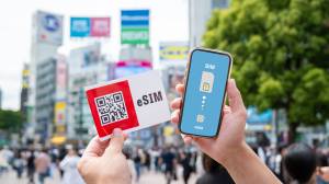 eSIM-Phone-Shibuya-3_Aimee-