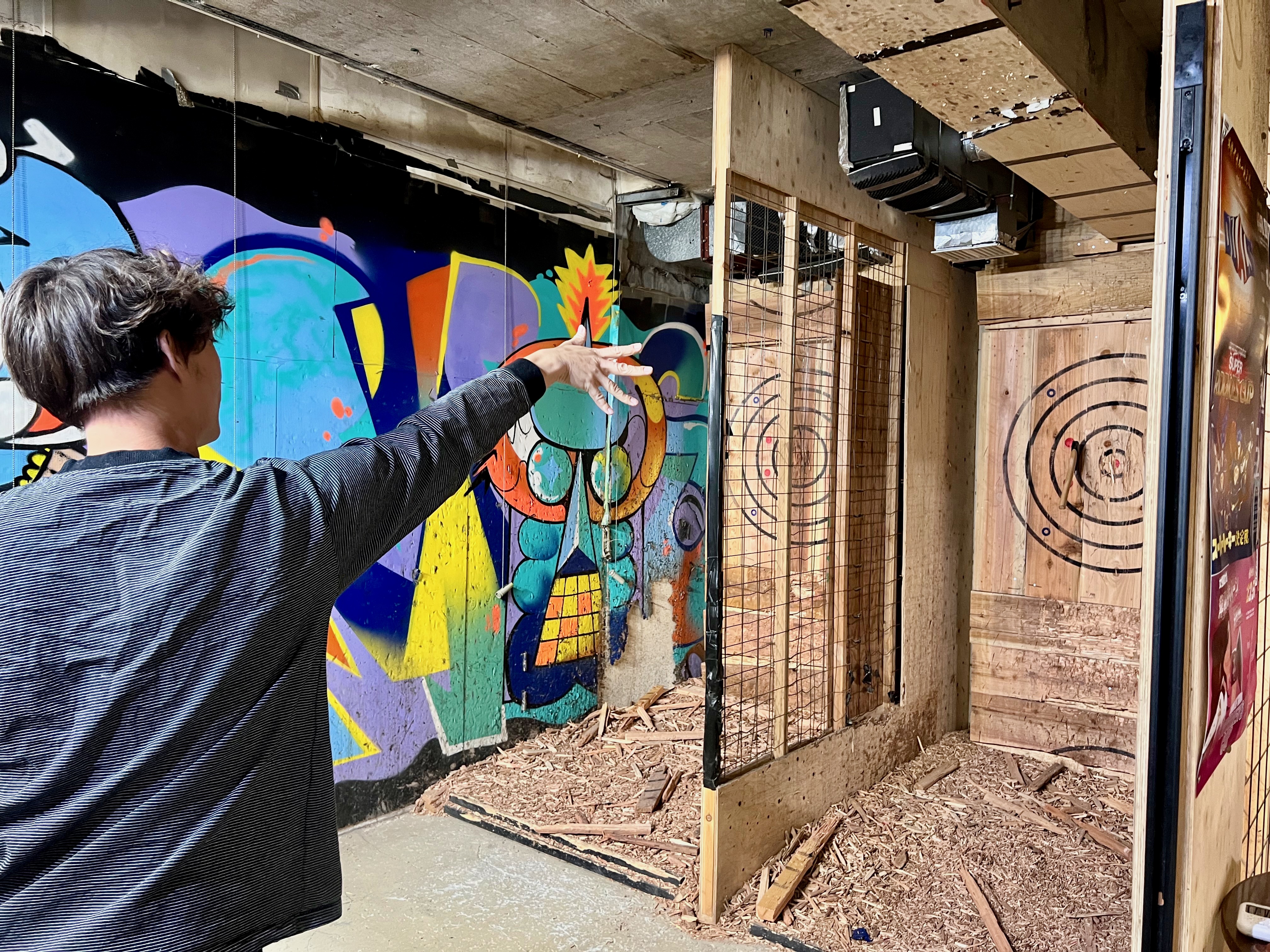The Axe Throwing Bar - Bar in Asakusa | Tokyo Cheapo
