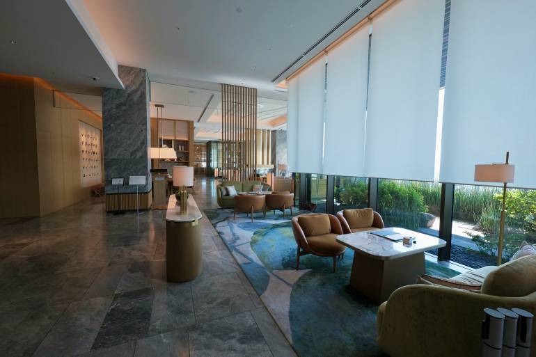 The Sugar Merchant and Lobby Lounge at The Westin Yokohama