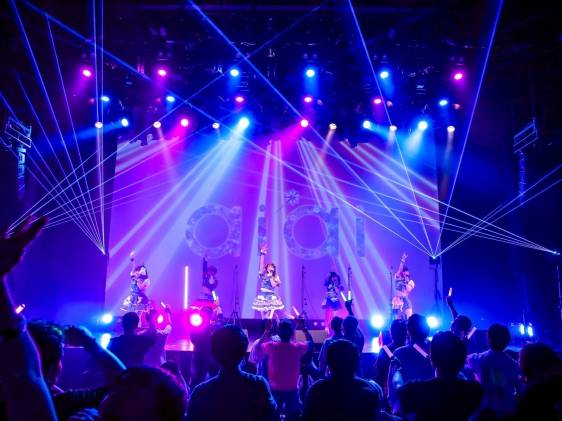 i LIVE COLLECTION I-cole