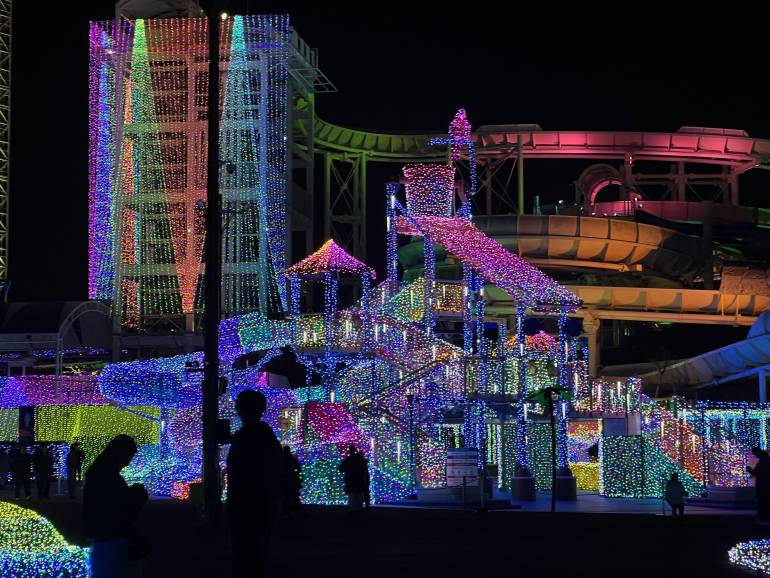 Yomiuriland illumination 2025