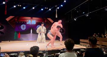Sumo fighting at The Sumo Live Restaurant Hirakuza Ginza