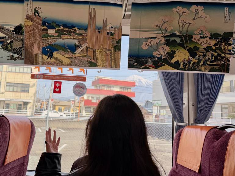 Jane on Hokusai Train