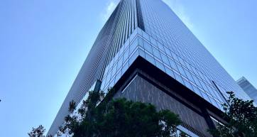 TOFROM YAESU TOWER seen from street level