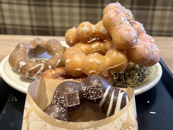 All-you-can-eat Mister Donuts