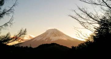 fuji at dusk