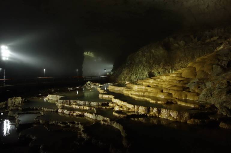 Akiyoshido Akiyoshidai Cave