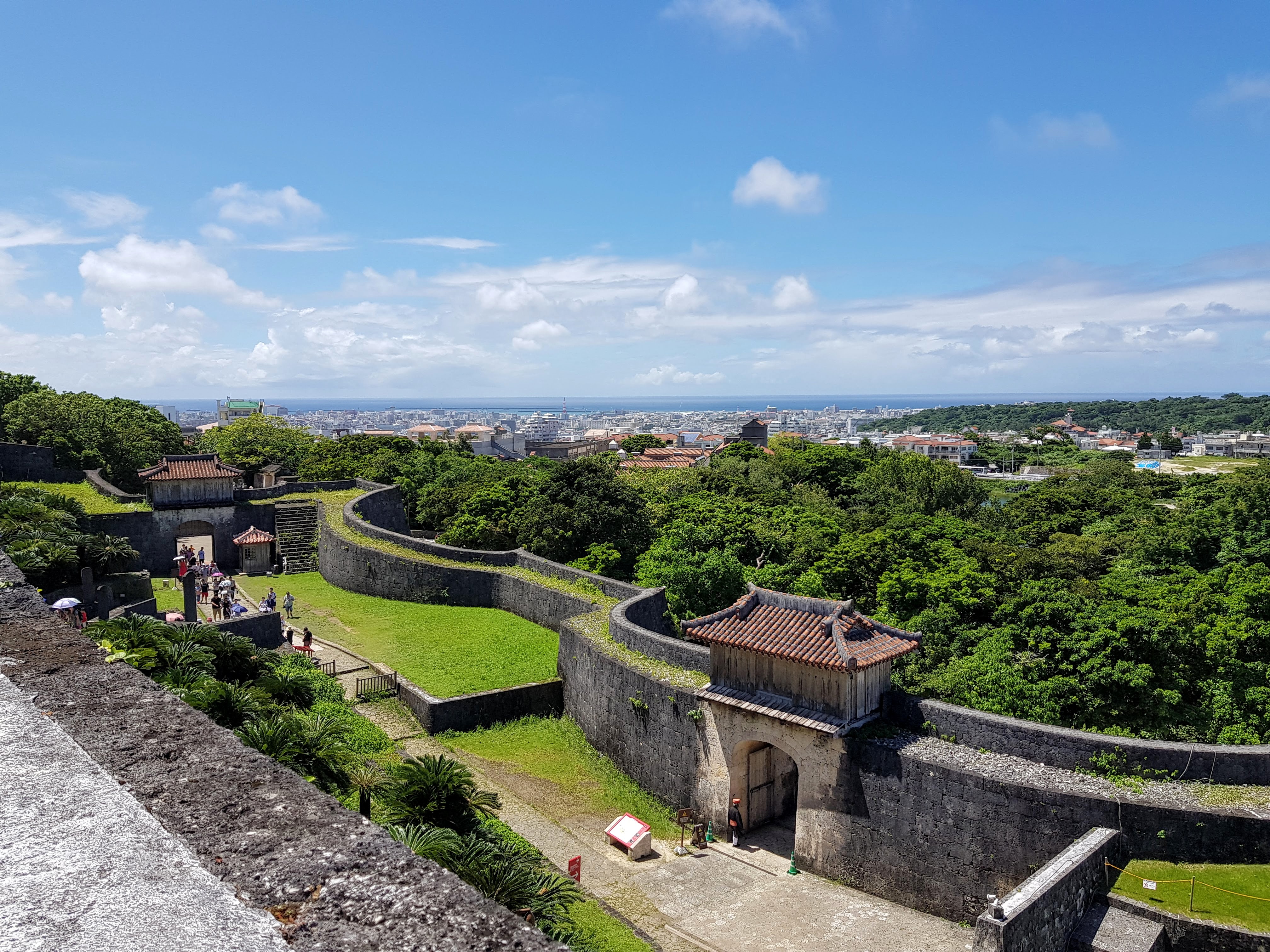 Shuri Castle | Japan Cheapo