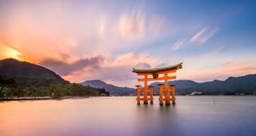 The famous floating torii gate at Miyajima
