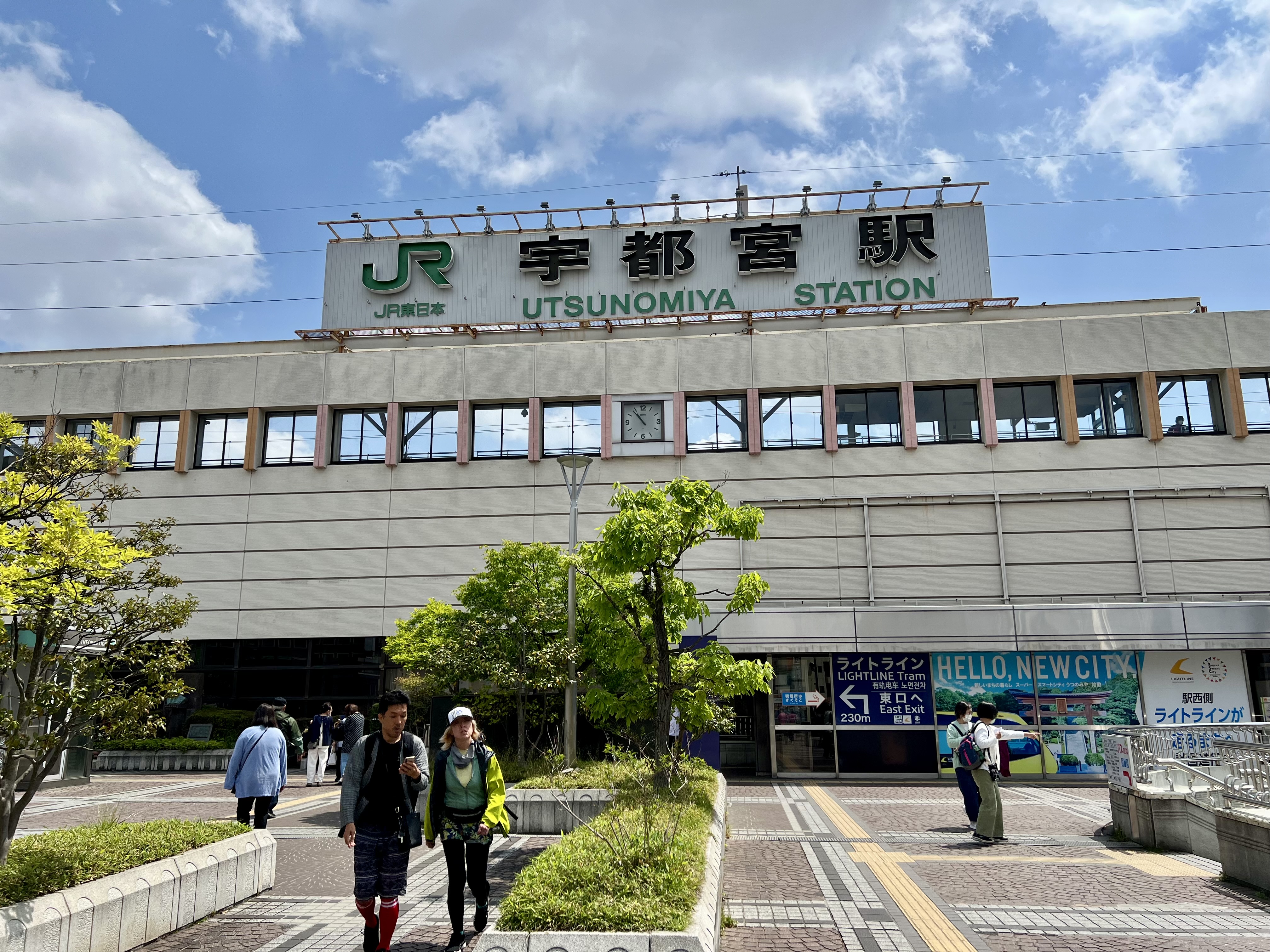 Yakult アパート　9本！！！！ Amazon.com: Yakult Probiotic Health Drink Bottle, 65 ml, Pack of 5