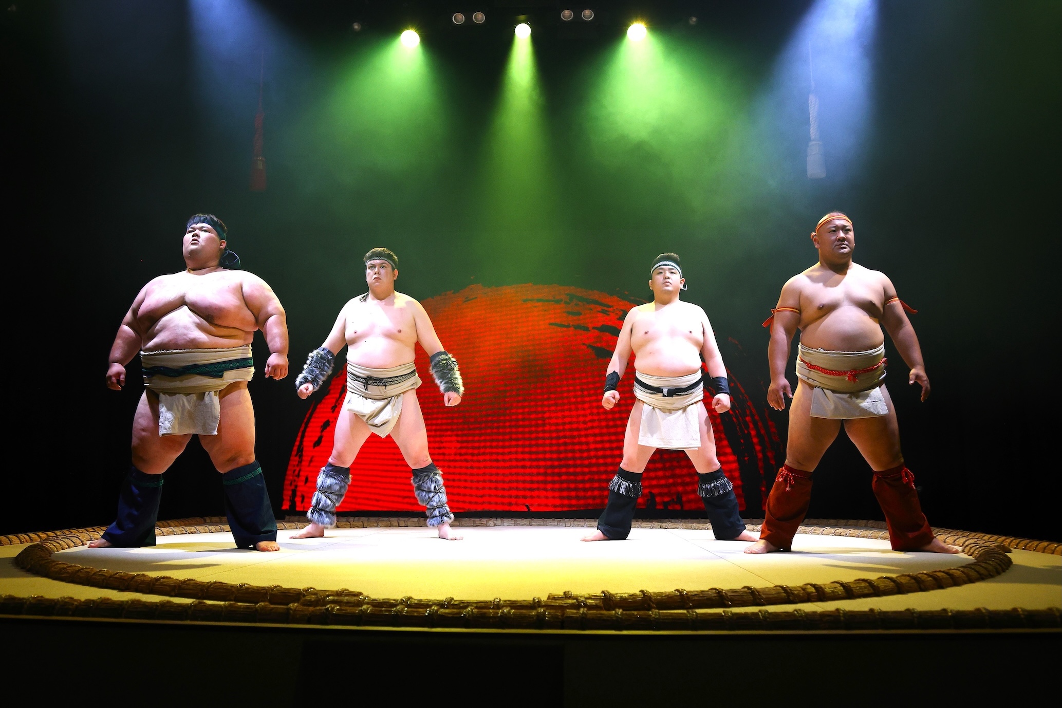 SUMOさん専用です You can compete against sumo wrestlers!? A new sensation sumo show