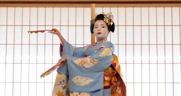 JTB Maiko tour Kyoto Geisha Geiko