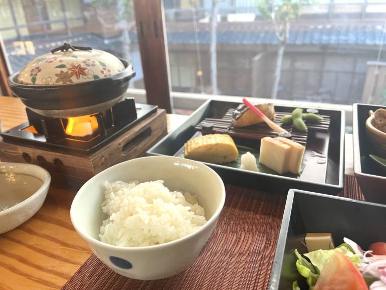 ryokan breakfast
