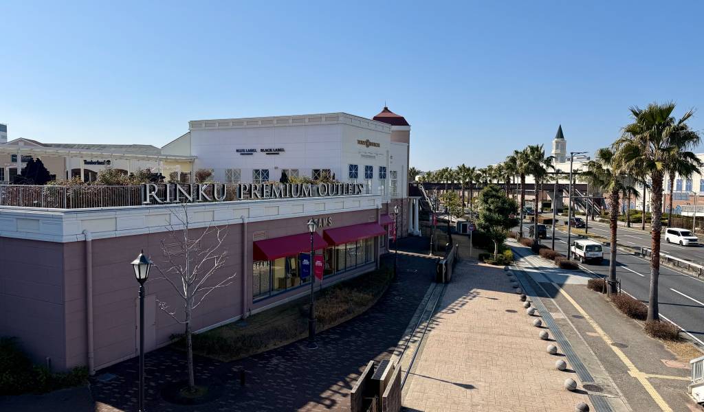 Rinku Premium Outlets