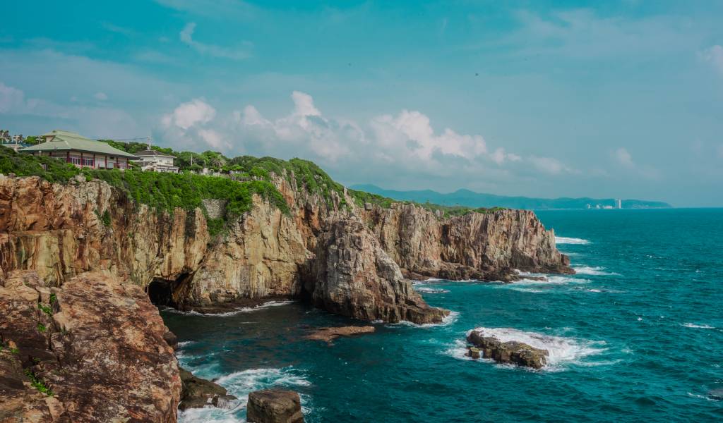 Sandanbeki Cliffs