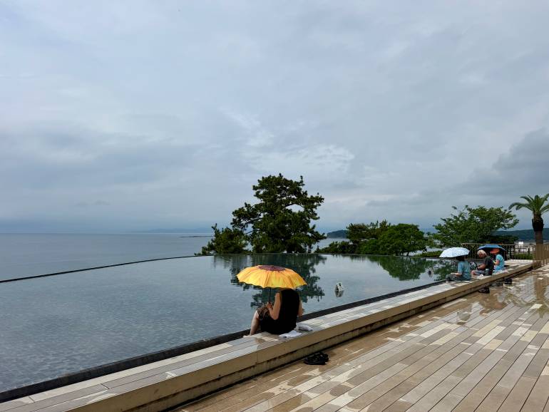 The Infinity Footbath at Shirahama Key Terrace Hotel Seamore