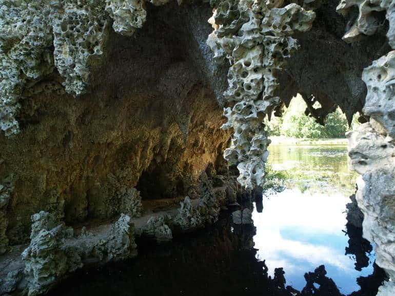crystal_grotto_painshill