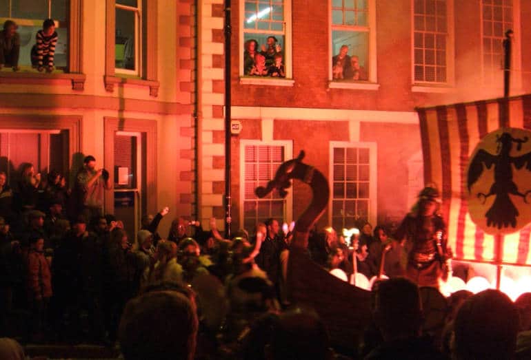 lewes bonfire night