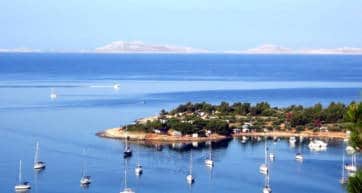 Budget Travel Europe: Croatian beach