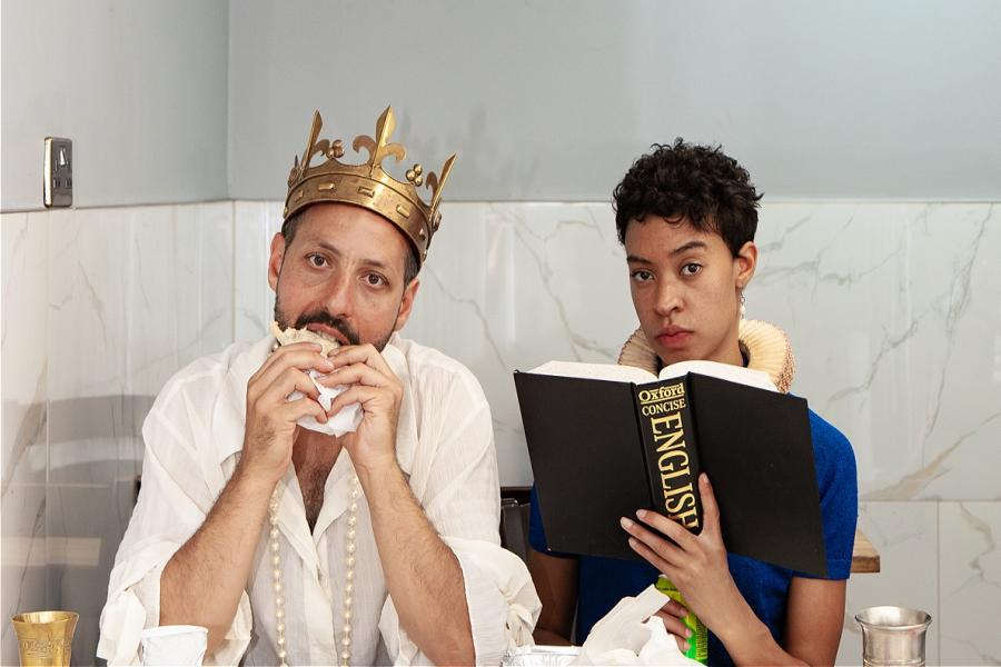 English Kings Killing Foreigners