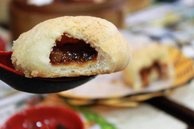 Char siu bao yum cha dim sum